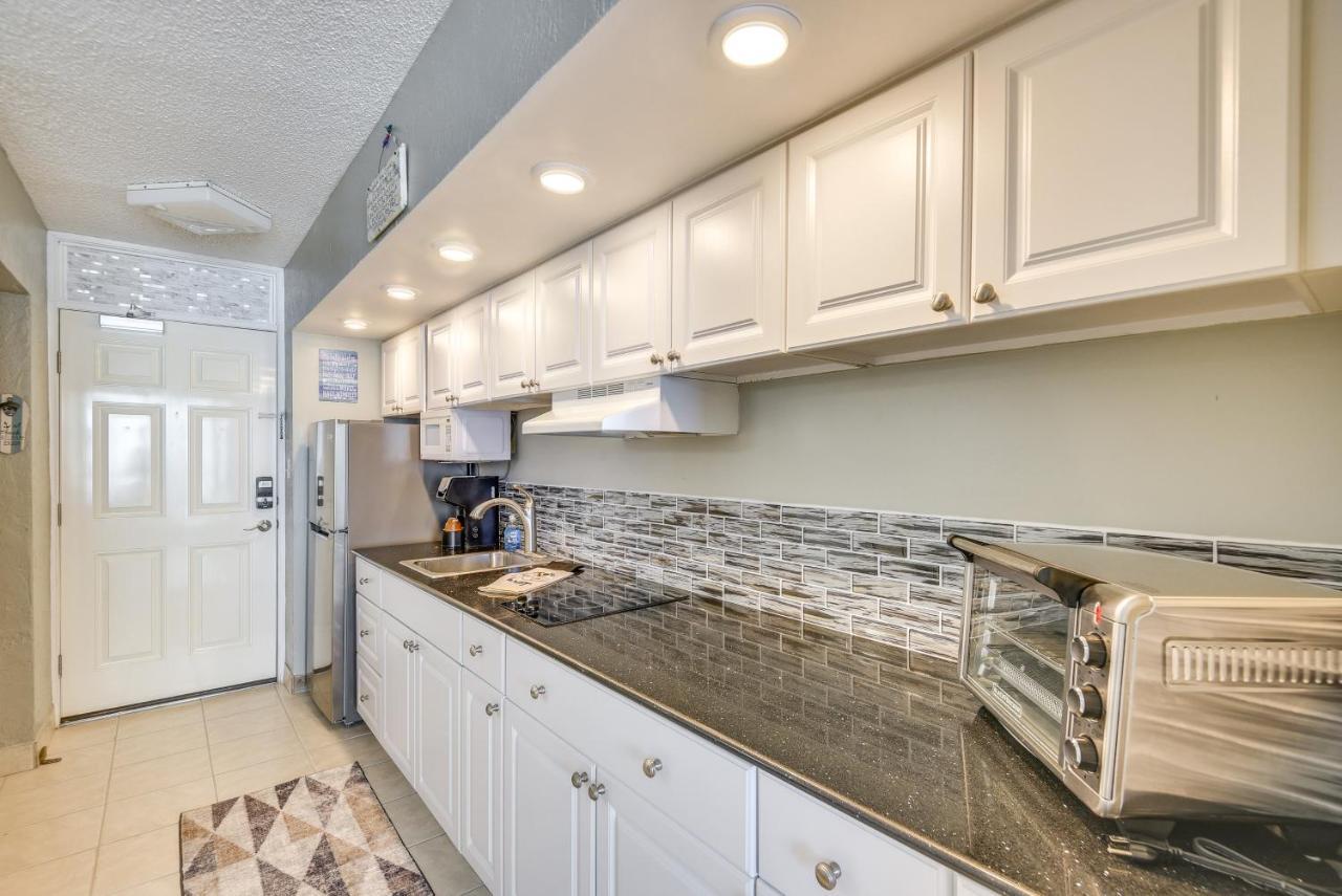 Breezy Daytona Beach Studio With Balcony And Views! Екстериор снимка